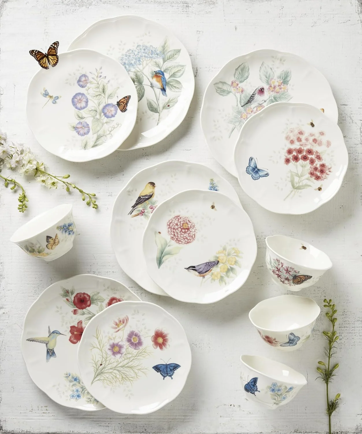 سرویس غذاخوری 12 پارچه Lenox 883319 طرح Butterfly Meadow Flutter، چند رنگ سرویس غذاخوری 12 پارچه Lenox 883319 طرح Butterfly Meadow Flutter، چند رنگ