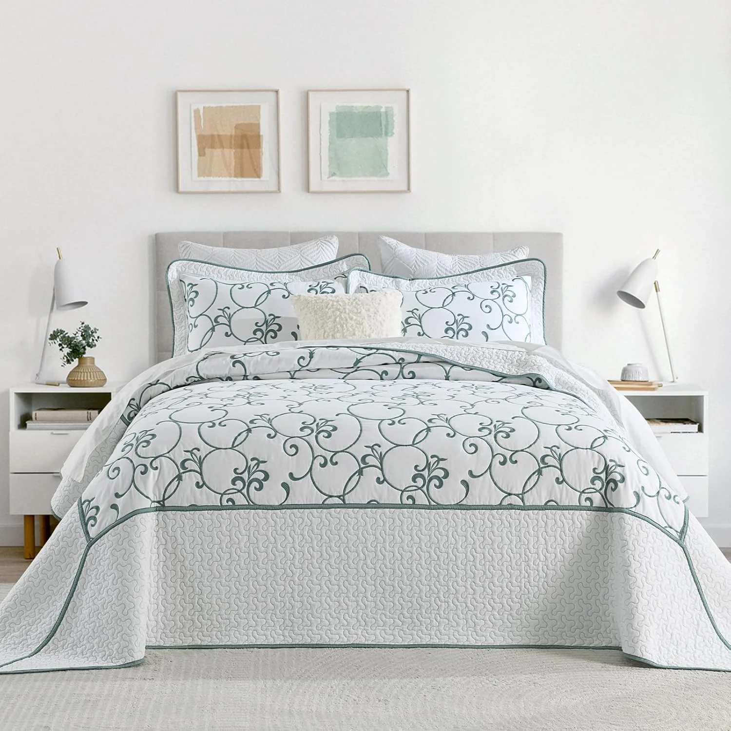 SahSahCasa 100% Cotton 120"x102" Oversized Bedspread Coverlet Quilt Set Queen Size, Queen Quilted Bedspread Extra Large Quilt, Embroidery XL Bed Spread Lightweight Comforter, Blue/White SahSahCasa 100% Cotton 120"x102" Oversized Bedspread Coverlet Quilt Set Queen Size, Queen Quilted Bedspread Extra Large Quilt, Embroidery XL Bed Spread Lightweight Comforter, Blue/White