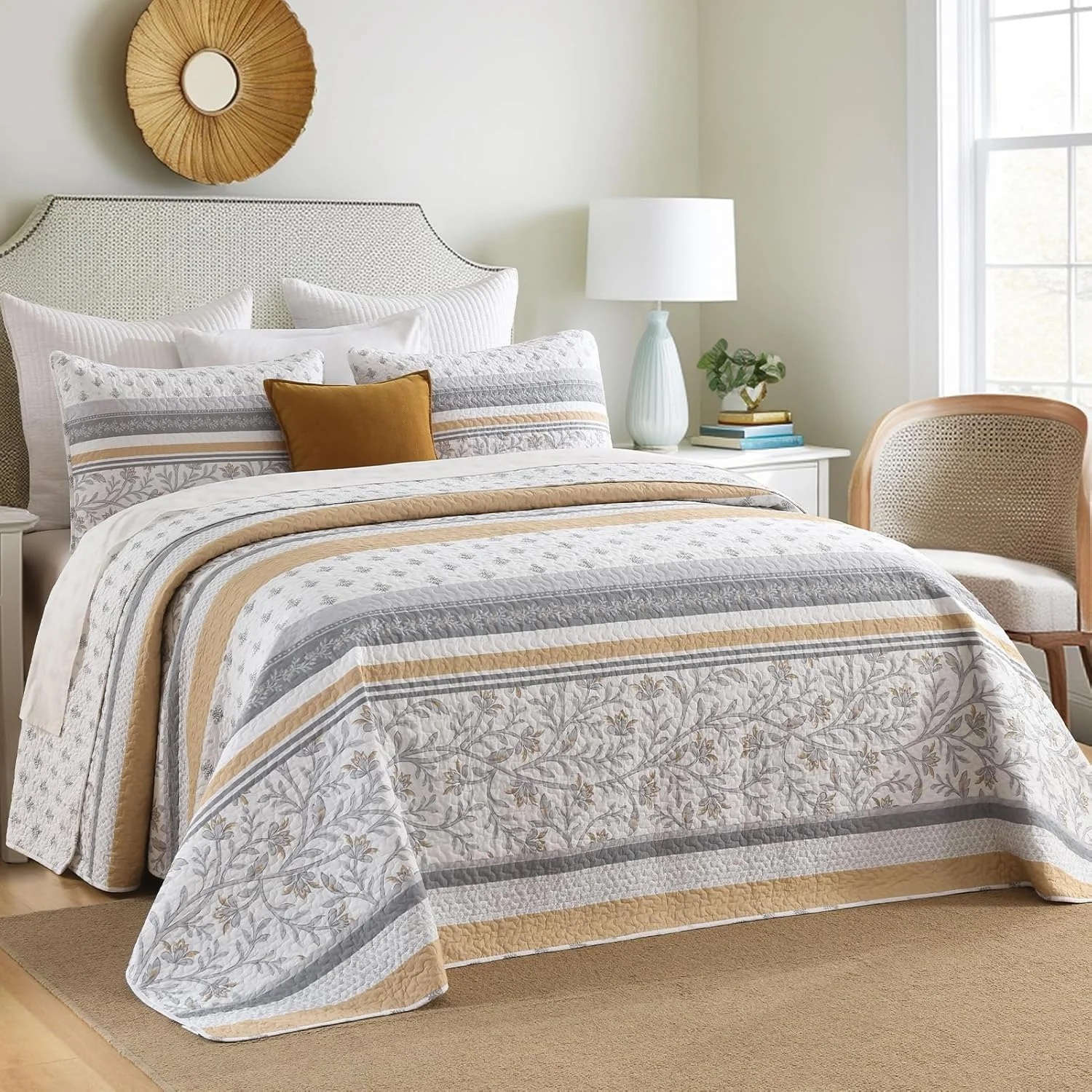 روتختی بزرگ پنبهای 100% ساه ساه کاسا، سایز 305x305 سانتیمتر مناسب کالیفرنیا کینگ، لحاف سبک وزن، طرح گلدار، 3 تکه، زرد/خاکستری روتختی بزرگ پنبهای 100% ساه ساه کاسا، سایز 305x305 سانتیمتر مناسب کالیفرنیا کینگ، لحاف سبک وزن، طرح گلدار، 3 تکه، زرد/خاکستری