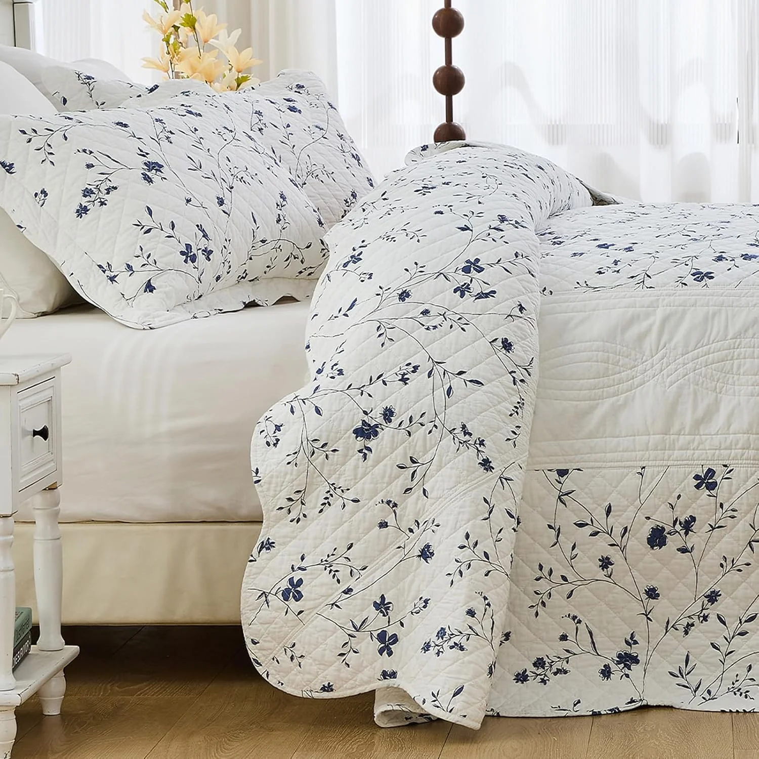 SahSahCasa 100% Cotton 128"x120" Oversized Bedspread Coverlet Quilt Set Lightweight Comforter, Blue