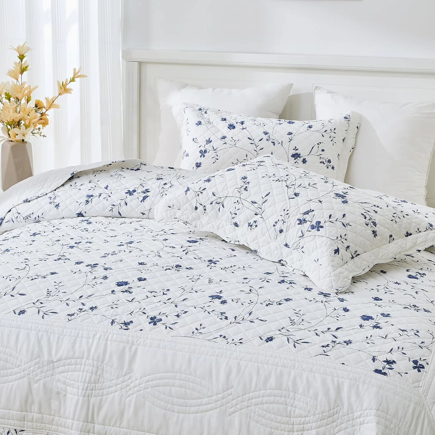 SahSahCasa 100% Cotton 128"x120" Oversized Bedspread Coverlet Quilt Set Lightweight Comforter, Blue