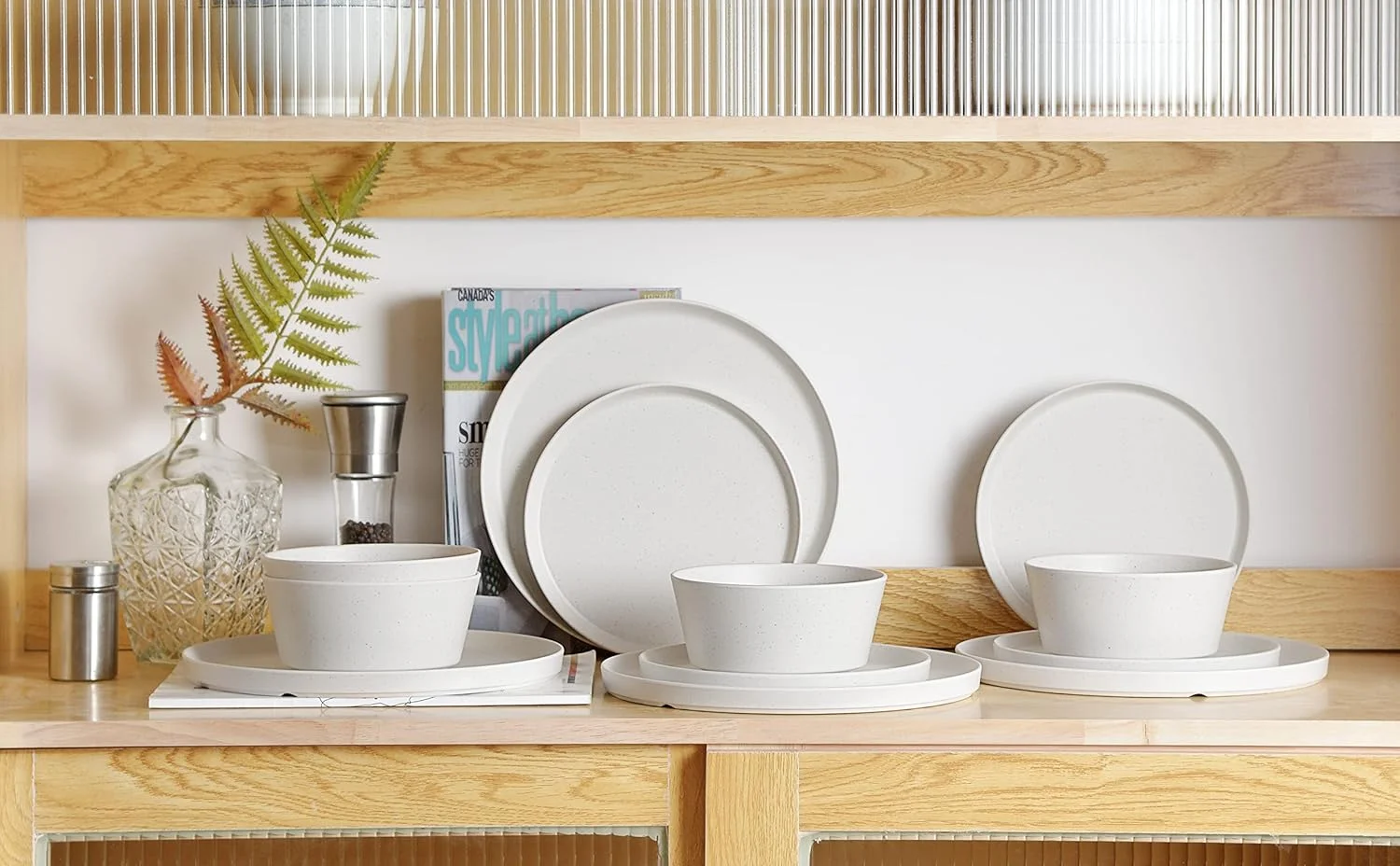 ست ظروف غذاخوری 12 پارچه ملامین فاین اند نایس، ست ظروف سفید مناسب استفاده در فضای داخلی و خارجی، ست بشقاب و کاسه برای 4 نفر، قابل شستشو در ماشین ظرفشویی، فاقد BPA (سفید مریم گلی)