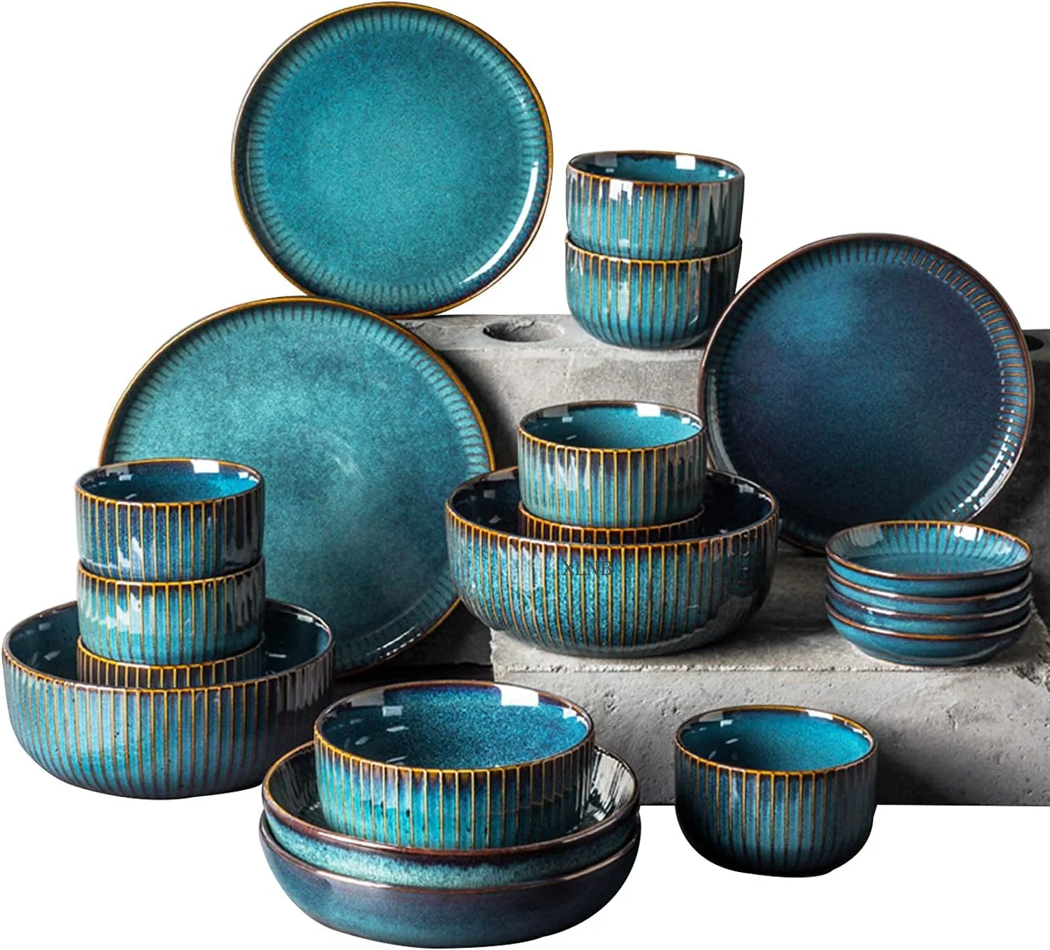 ظروف غذاخوری مهمانی، ست ظروف غذاخوری نفیس، ست ظروف غذاخوری، ست ظروف غذاخوری چینی آبی، ست بشقاب و کاسه سرامیکی، ظروف سنگی با لعاب مدرن و خلاقانه