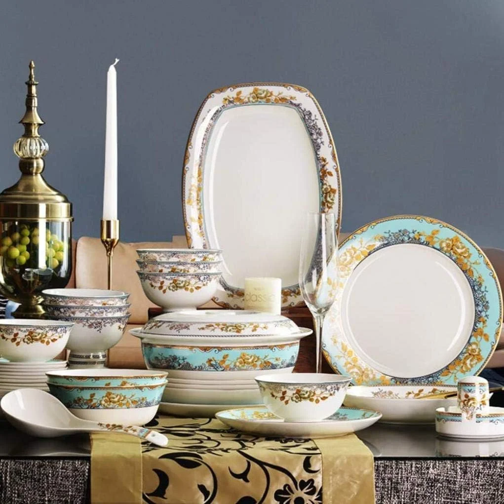 سرویس غذاخوری 56 پارچه ظروف سرامیکی به سبک کاخ اروپایی رترو مناسب برای 10 نفر سرویس غذاخوری 56 پارچه ظروف سرامیکی به سبک کاخ اروپایی رترو مناسب برای 10 نفر