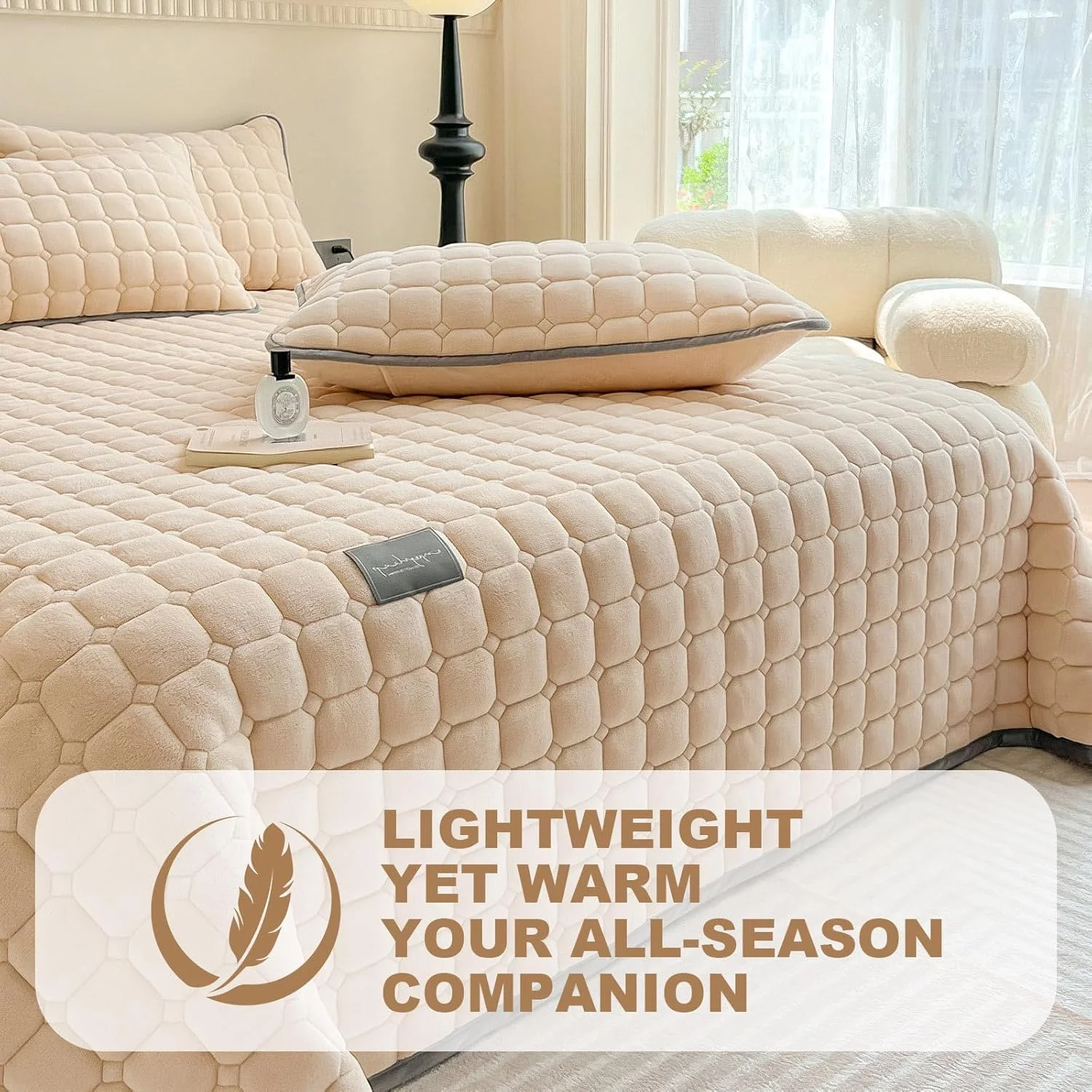 SHANNA Extra Large Duvet Bedspread: Light Milk Velvet 3-Piece Bedspread 230 x 250 cm with 2 Pillowcases 50 x 70 cm Elegant Double Bed Lined and Quilted for Living Room (Hellkamel)