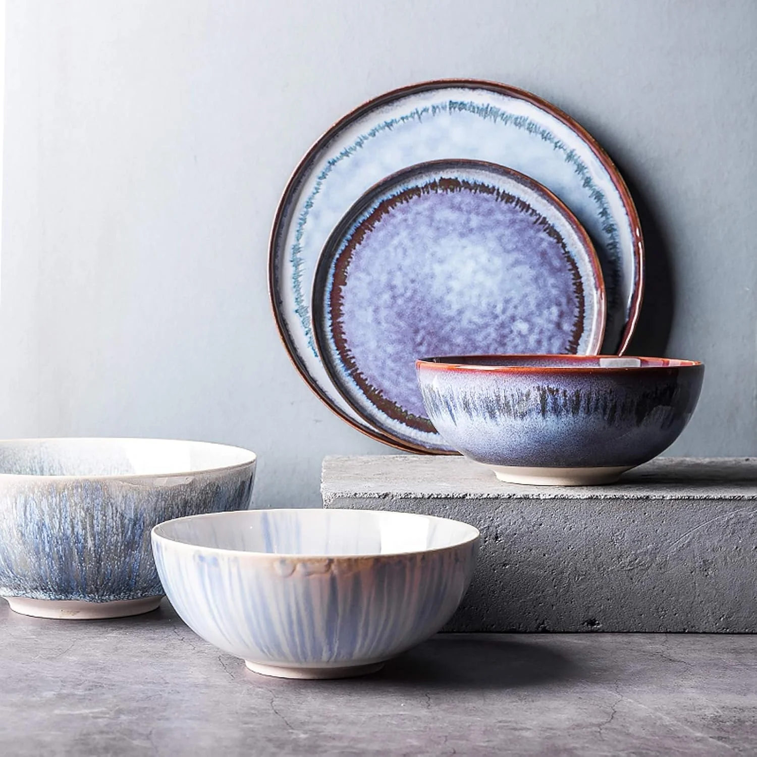 ست ظروف غذاخوری سرامیکی 17 پارچه ای، ست ترکیبی ظروف شام چینی | کاسه های سالاد با لعاب گرادیان آبی و ست بشقاب استیک برای هدایای عروسی و رستوران های خاص