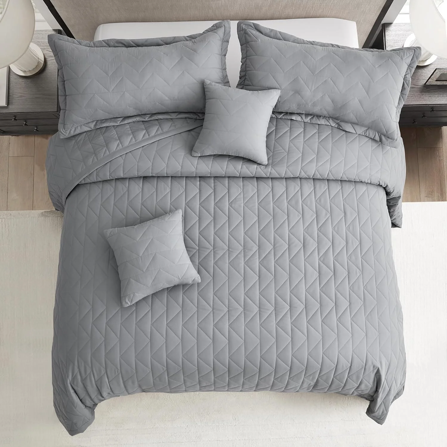 رو تختی بزرگ کینگ Blythease، طرح مدرن و معاصر، روکش سبک وزن، دو رو، ست 5 تکه، کینگ/کال کینگ، خاکستری