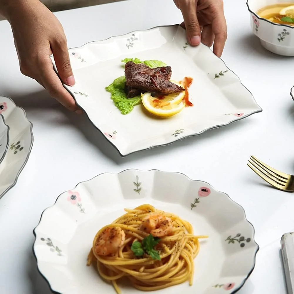 سرویس غذاخوری 29 پارچه، ست بشقاب و کاسه به سبک ژاپنی، ست ظروف چینی با طرح گلدار کوچک و تازه، مناسب برای 6 نفر سرویس غذاخوری 29 پارچه، ست بشقاب و کاسه به سبک ژاپنی، ست ظروف چینی با طرح گلدار کوچک و تازه، مناسب برای 6 نفر