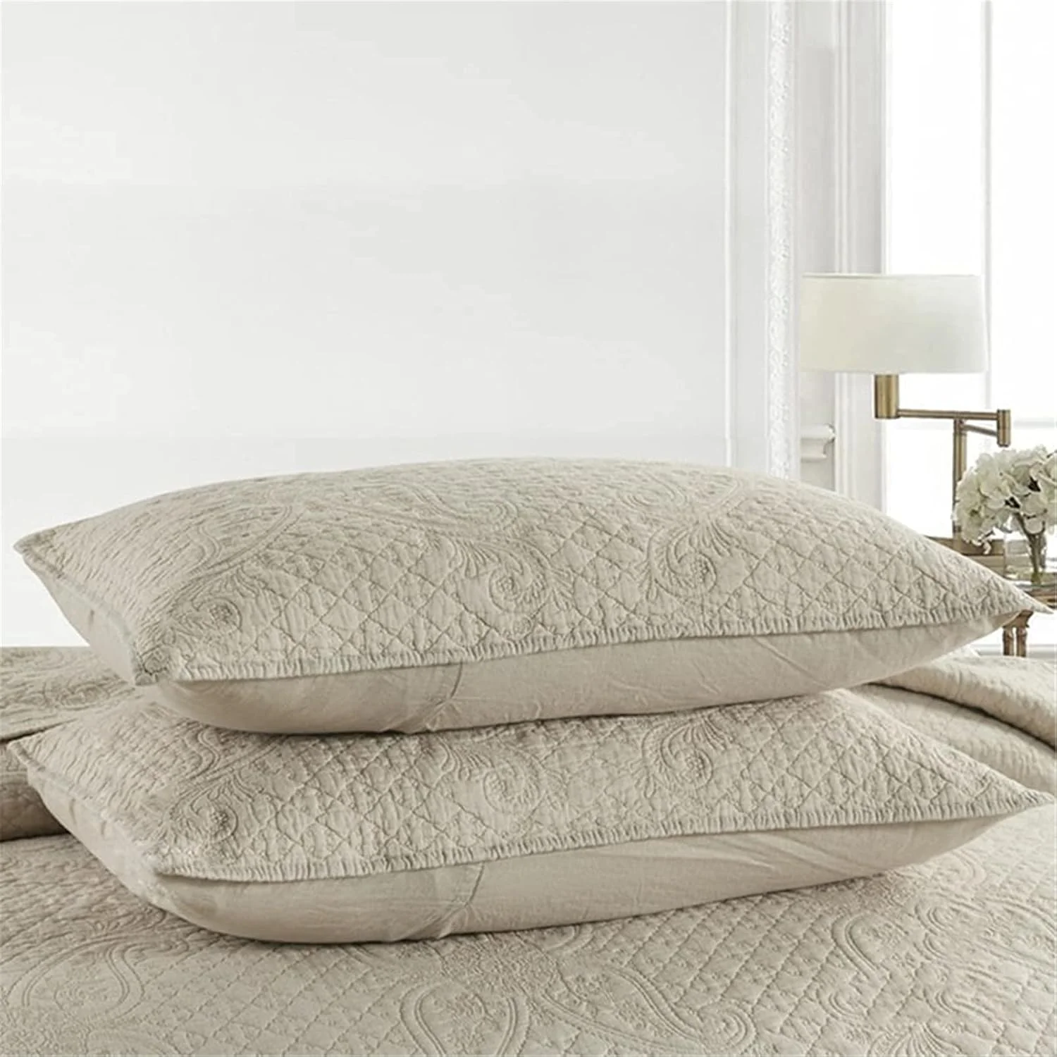 روتختی کینگ 230x250 سانتی متر + 2 روبالشتی برای دکور اتاق خواب، رو تختی دو طرفه با طرح پروانه، لحاف برجسته با روکش مات قهوه ای (سفید) (قهوه ای)