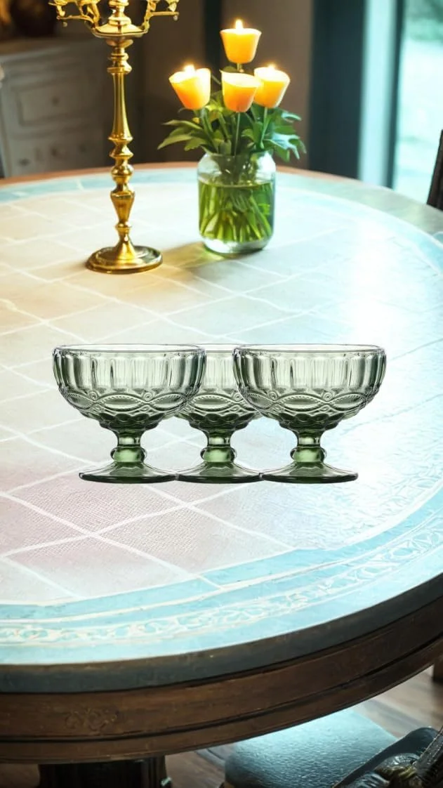 ست شیرین سون شامل 6 عدد کاسه بستنی/دسر شیشه ای سبز طرح دار قدیمی - 355 میلی لیتر ست شیرین سون شامل 6 عدد کاسه بستنی/دسر شیشه ای سبز طرح دار قدیمی - 355 میلی لیتر