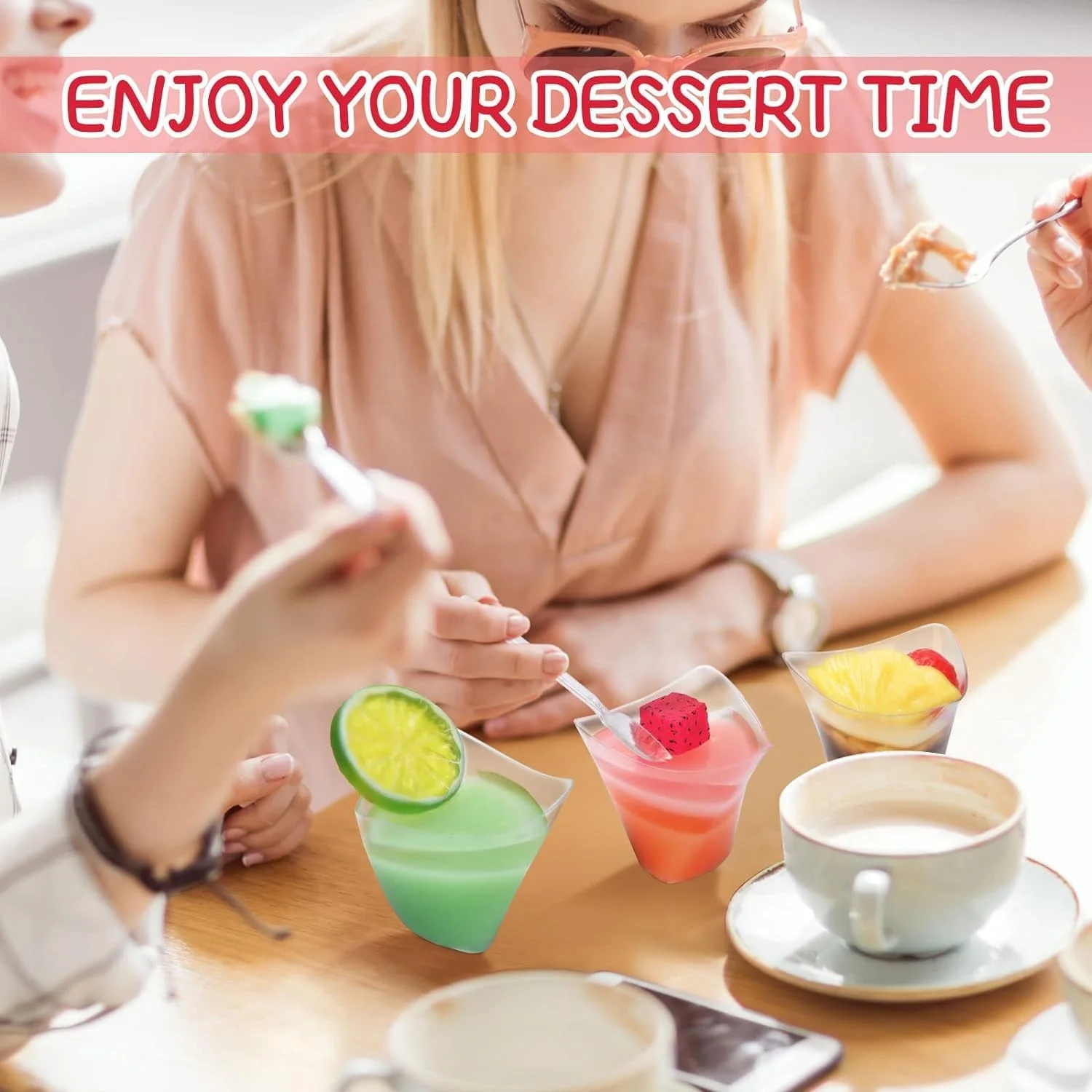 200 عدد فنجان دسر پلاستیکی بدون درب، فنجان دسر شفاف مینی 4.5 اونسی با قاشق، فنجان دسر موس یکبار مصرف، پیش غذاهای پارفه مثلثی، فنجان سرو پودینگ میوه، برای مهمانی