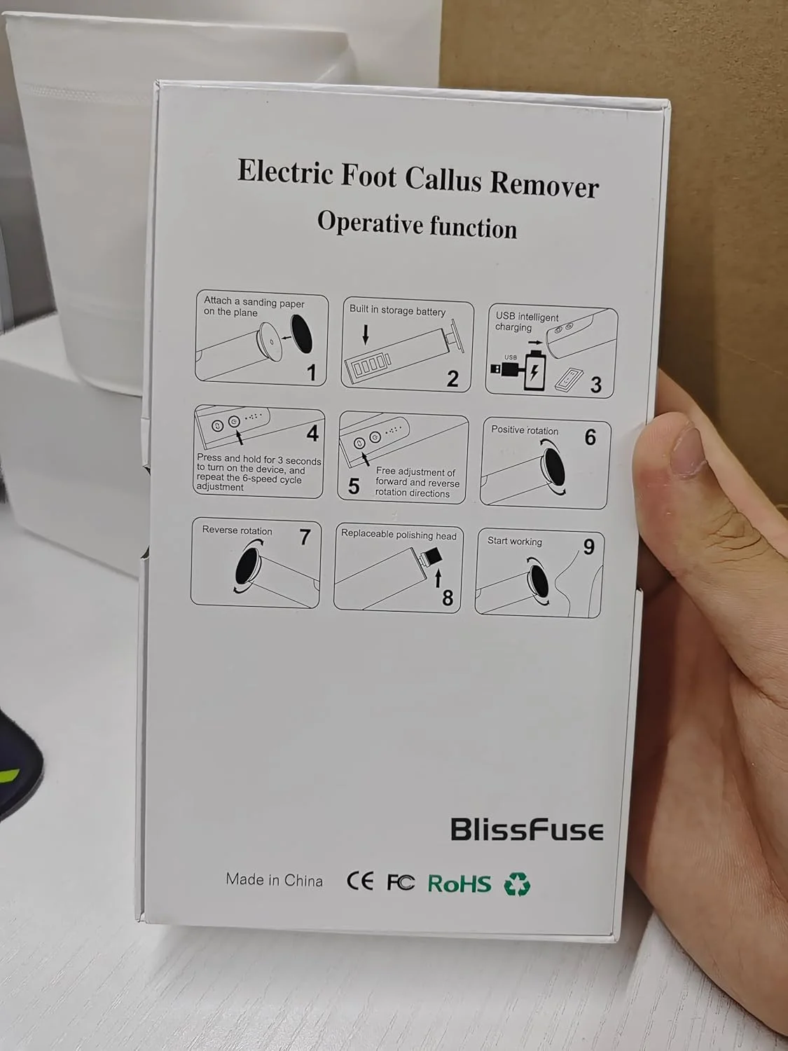 سوهان برقی پینه پا 2 در 1، ست سوهان برقی شارژی پا با سرهای قابل تعویض، 6 سرعت برای پاشنه های ترک خورده، پینه و پوست مرده (طلایی)