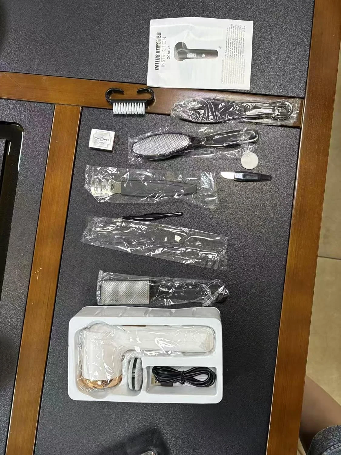 سوهان برقی پدیکور پا DoCatop، سوهان پا شارژی، ابزار حرفه ای و قابل حمل پدیکور برای پوست های مرده و پینه ها، کیت ضد آب مراقبت از پا، نمایشگر LCD، 2 سرعته سوهان برقی پدیکور پا DoCatop، سوهان پا شارژی، ابزار حرفه ای و قابل حمل پدیکور برای پوست های مرده و پینه ها، کیت ضد آب مراقبت از پا، نمایشگر LCD، 2 سرعته