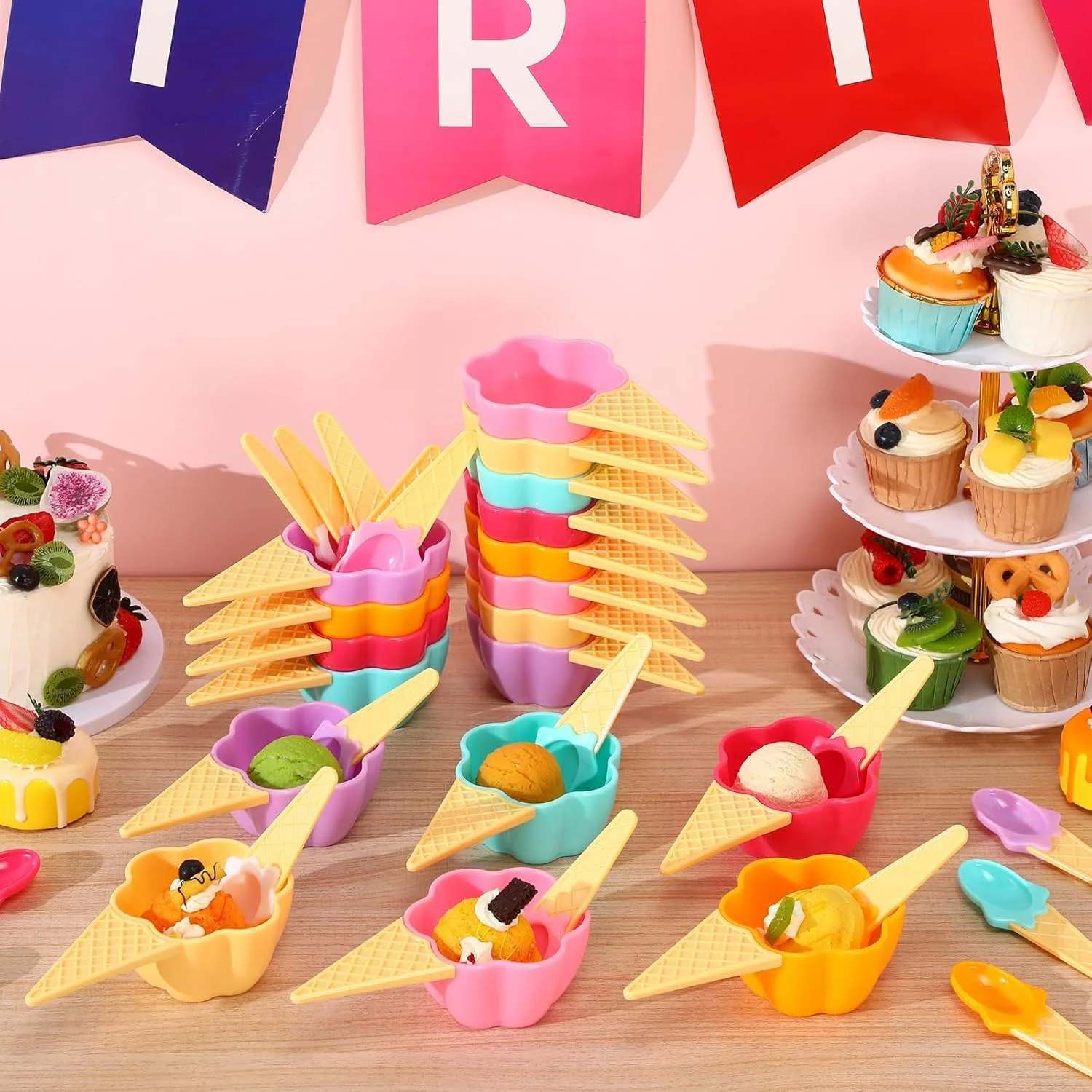 ست 12 تایی کاسه بستنی با طرح گل همراه با قاشق سیلیکونی، فنجان های ماست یخ زده پلاستیکی 177 میلی لیتری برای مهمانی ها، کودکان و استفاده روزانه - کاسه های دسر محکم و قابل استفاده مجدد