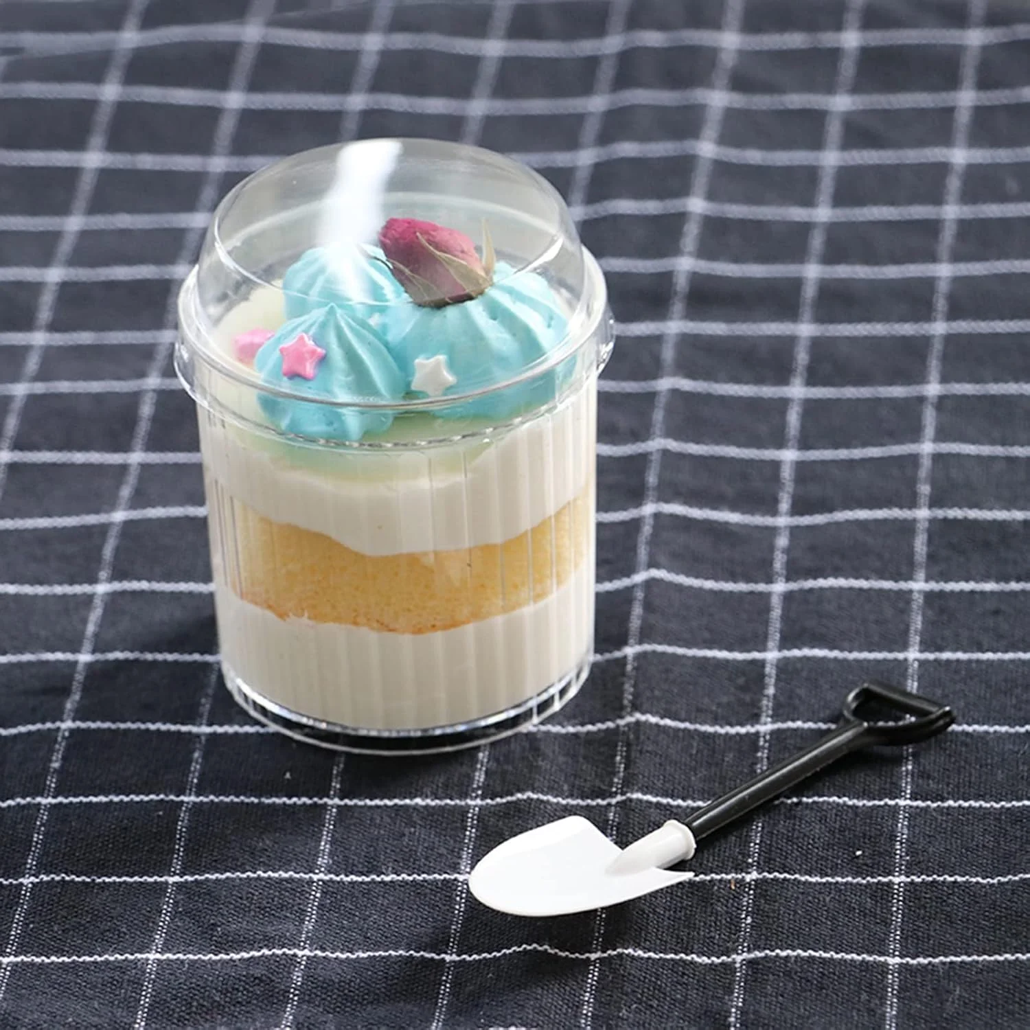 ایمنار کاسه دسر پلاستیکی، فنجان های مینی دسر با قاشق، فنجان مزه، لیوان دسر قابل استفاده مجدد برای پیش غذاهای دسر مهمانی، 50 عدد (رنگ: با بیلچه، اندازه: 50 عدد)