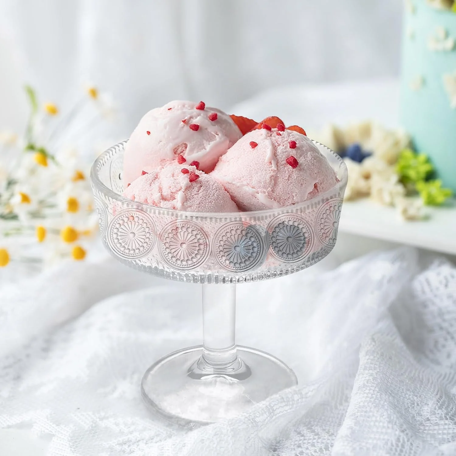 Fatiya 6 Pieces Clear Trifle Bowl with Pedestal, 6.68 OZ (190 ML) Small Glass Dessert Bowls Footed Serving Modern Design, Crystal Trifle Dish Stand Centerpiece for Ice Cream Salad Fruit Cakes Party