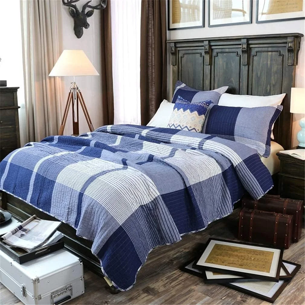 روتختی تکه دوزی شده طرح قدیمی، آبی سفید چهارخانه، روتختی و رومیزی پنبه ای سایز کینگ مناسب تخت دونفره، 3 تکه