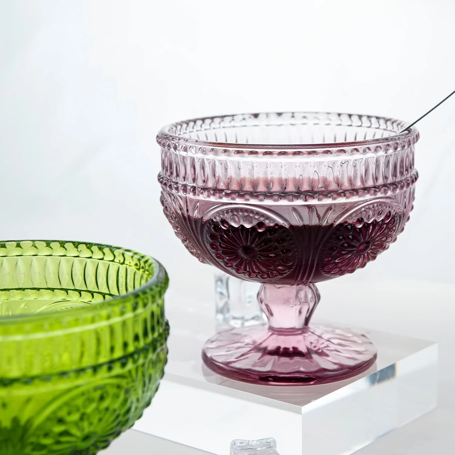 کاسه دسر پایه دار شیشه ای طرح گل برجسته CHOOLD، کاسه بستنی، کاسه ترایفل، کاسه سالاد، کاسه کیک آب نبات برای مهمانی خانگی عروسی، 270 میلی لیتر - صورتی