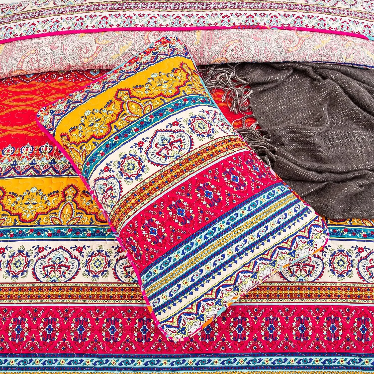 روتختی دو نفره طرح بوهو WONGS BEDDING به همراه 2 روبالشتی، طرح راه راه، مناسب تمام فصول، جنس میکروفایبر نرم، سایز 240x260 سانتی متر روتختی دو نفره طرح بوهو WONGS BEDDING به همراه 2 روبالشتی، طرح راه راه، مناسب تمام فصول، جنس میکروفایبر نرم، سایز 240x260 سانتی متر