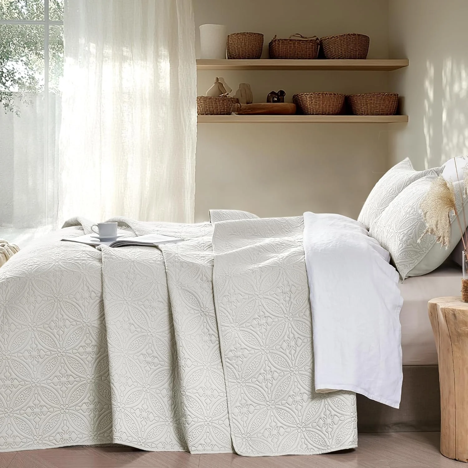 ست لحاف دو نفره WURUIBO کرم، روتختی های سبک وزن میکروفیبر، رو تختی یکدست برجسته اولتراسونیک، ست رختخواب نازک برای تمام فصل ها، روکش تخت نرم و تنفسی (1 لحاف، 1 رو بالشتی)