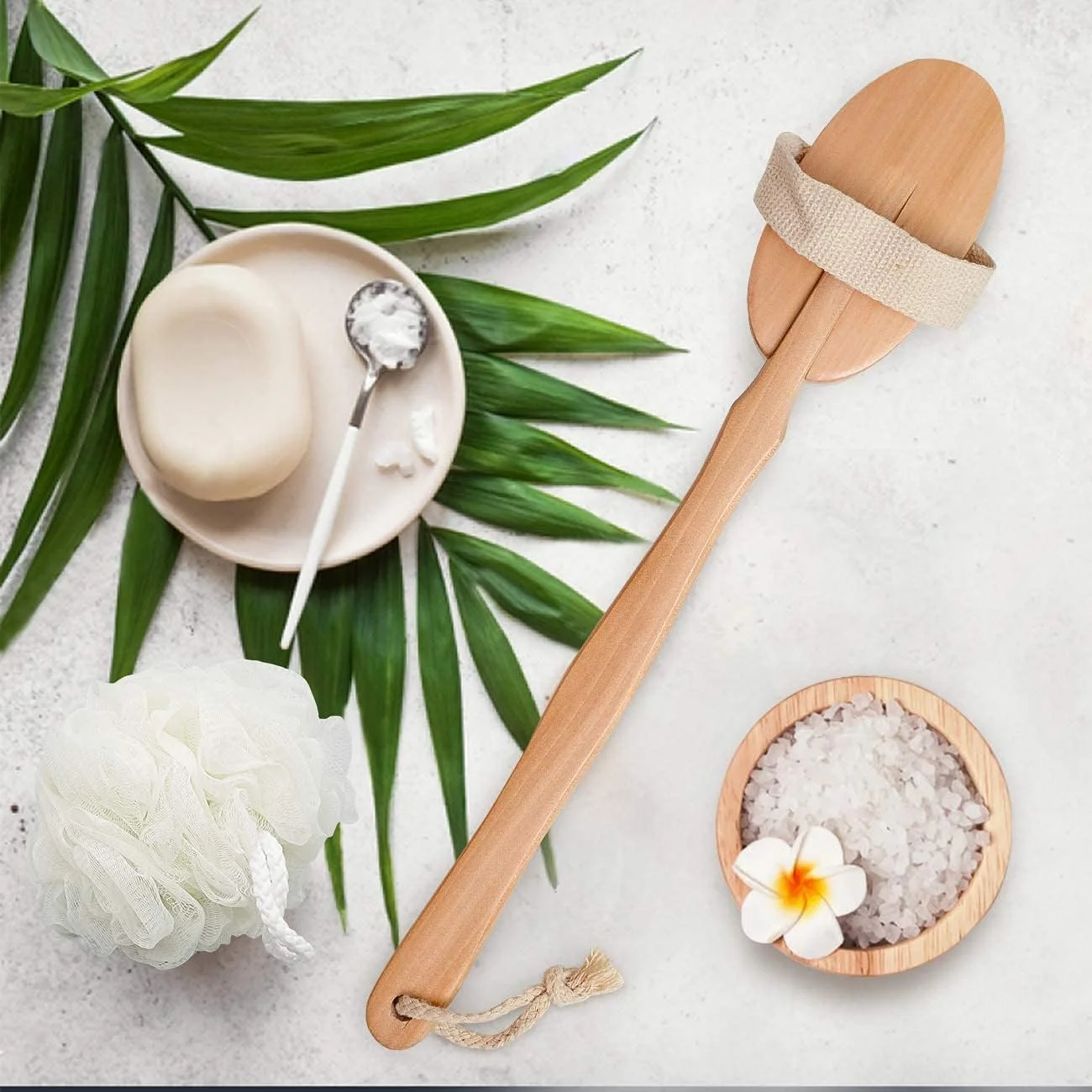 پد اسکرابر پشت بدن PARIS PLUS با دسته چوبی و الیاف طبیعی به همراه برس لوفا با دسته بلند | برس اسکرابر پشت بدن مناسب آقایان و بانوان