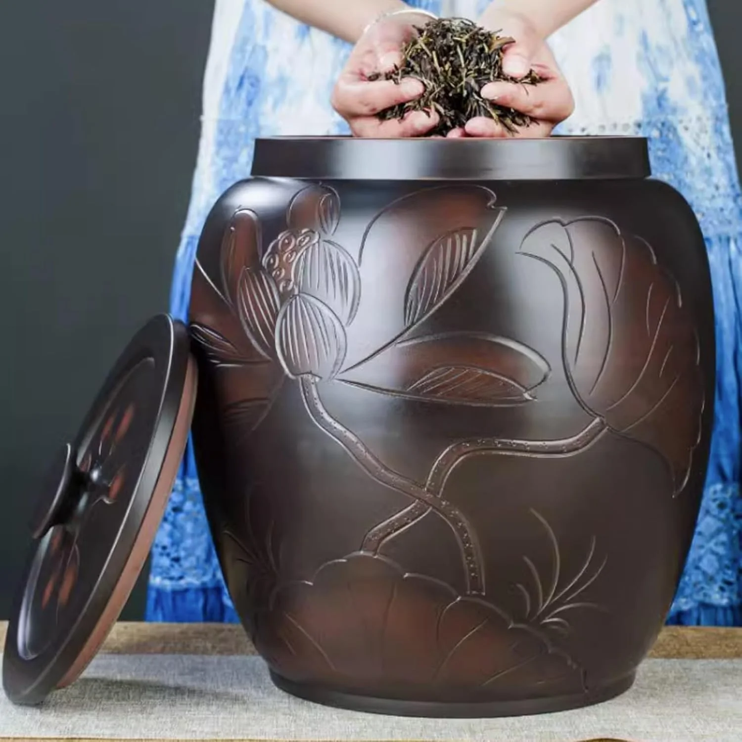 سیلندر برنج سرامیکی خانگی، سطل برنج سرامیکی با درب، ظرف نگهداری برنج چینی، جعبه نگهداری برنج، ظرف برنج مزرعه، شیشه نگهداری مواد غذایی برای آرد، یک رنگ - 10 کیلوگرم سیلندر برنج سرامیکی خانگی، سطل برنج سرامیکی با درب، ظرف نگهداری برنج چینی، جعبه نگهداری برنج، ظرف برنج مزرعه، شیشه نگهداری مواد غذایی برای آرد، یک رنگ - 10 کیلوگرم