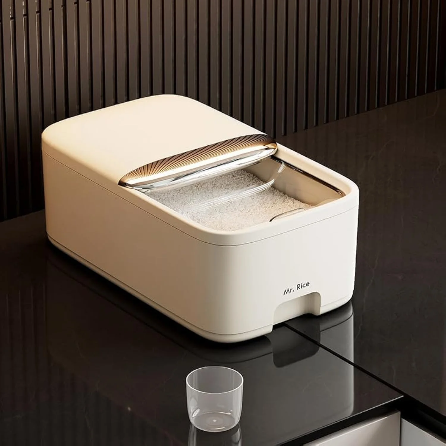 ظرف بزرگ نگهداری غلات با درب، پخش کننده برنج مهر و موم شده بدون BPA با پیمانه اندازه گیری، ظرف پلاستیکی نگهداری برنج برای غلات، حبوبات، سویا، ذرت (بژ، 5 کیلوگرم - 11 پوند)