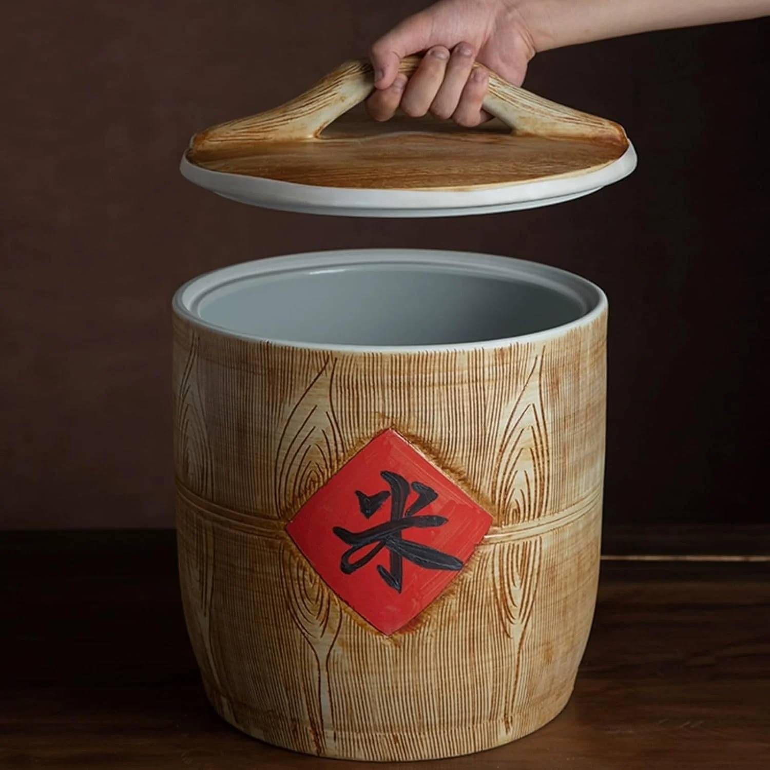 ظرف سرامیکی درب دار برای نگهداری برنج، ظرف بزرگ چینی برای نگهداری ذرت و برنج، جعبه نگهداری مواد غذایی خشک، ظرف نگهداری آرد، شکر و برنج، مناسب برای آرد، آجیل، تنقلات و برنج.