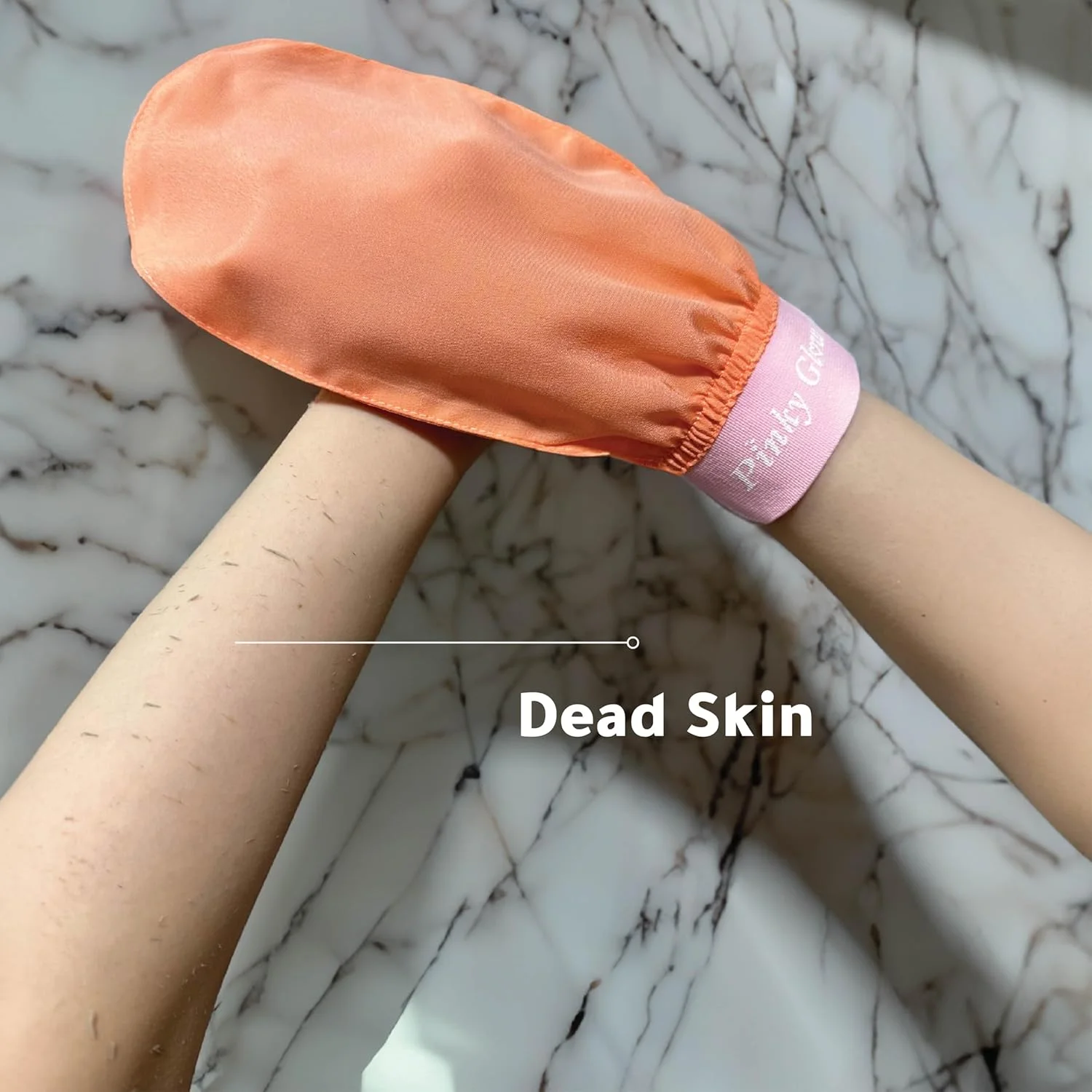 دستکش لایه بردار ابریشمی بدن – دستکش و اسکراب 100% ابریشم خالص توت برای از بین بردن پوست مرده و برنزه، پاکسازی عمیق و لایه برداری طبیعی – ملایم برای انواع پوست – از پینکی گلو (یک بسته)