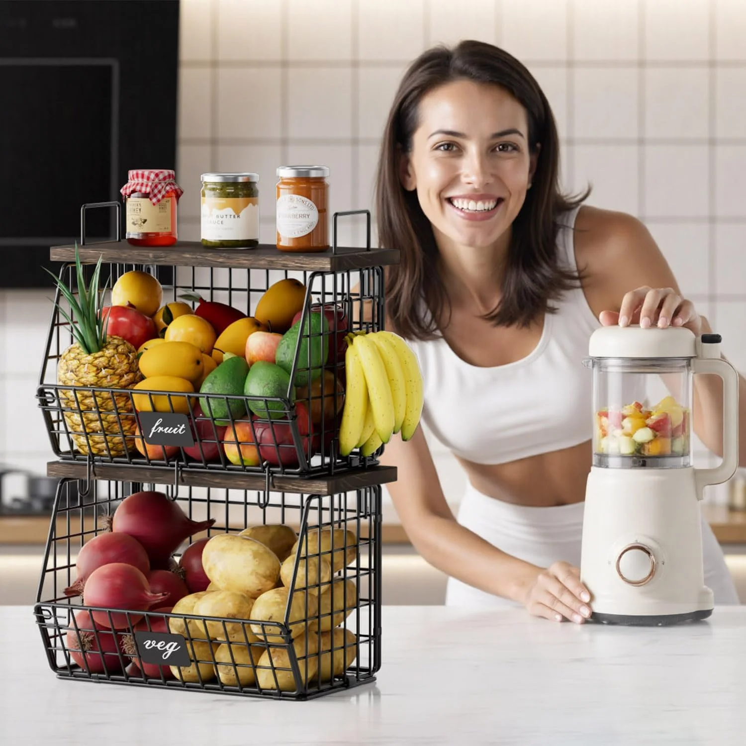 سبد میوه آویز دیواری برای پیشخوان آشپزخانه، سبد سیمی قابل انباشت برای نگهداری میوه، سبزیجات، سیب زمینی و پیاز، جا میوه ای دیواری با درب چوبی و دستگیره های فلزی، بسته 2 عددی سبد میوه آویز دیواری برای پیشخوان آشپزخانه، سبد سیمی قابل انباشت برای نگهداری میوه، سبزیجات، سیب زمینی و پیاز، جا میوه ای دیواری با درب چوبی و دستگیره های فلزی، بسته 2 عددی