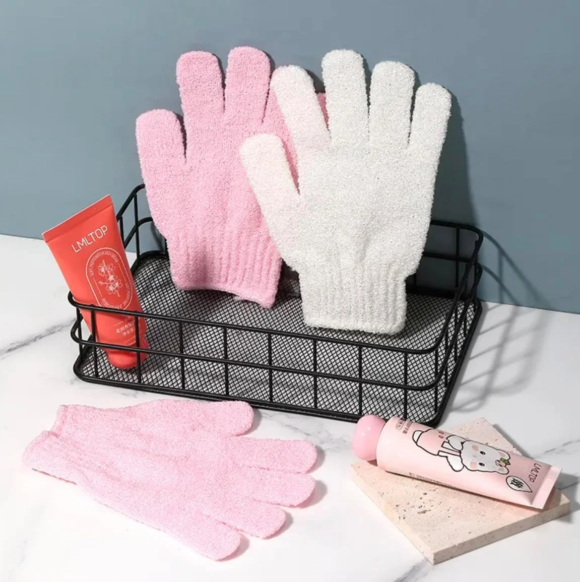 دستکش لایه بردار بدن 2 عددی، دستکش اسکراب حمام دو طرفه برای پاکسازی عمیق پوست، اسکرابر دوش برای از بین بردن پوست مرده، دستکش لایه بردار قابل استفاده مجدد برای زنان و مردان دستکش لایه بردار بدن 2 عددی، دستکش اسکراب حمام دو طرفه برای پاکسازی عمیق پوست، اسکرابر دوش برای از بین بردن پوست مرده، دستکش لایه بردار قابل استفاده مجدد برای زنان و مردان