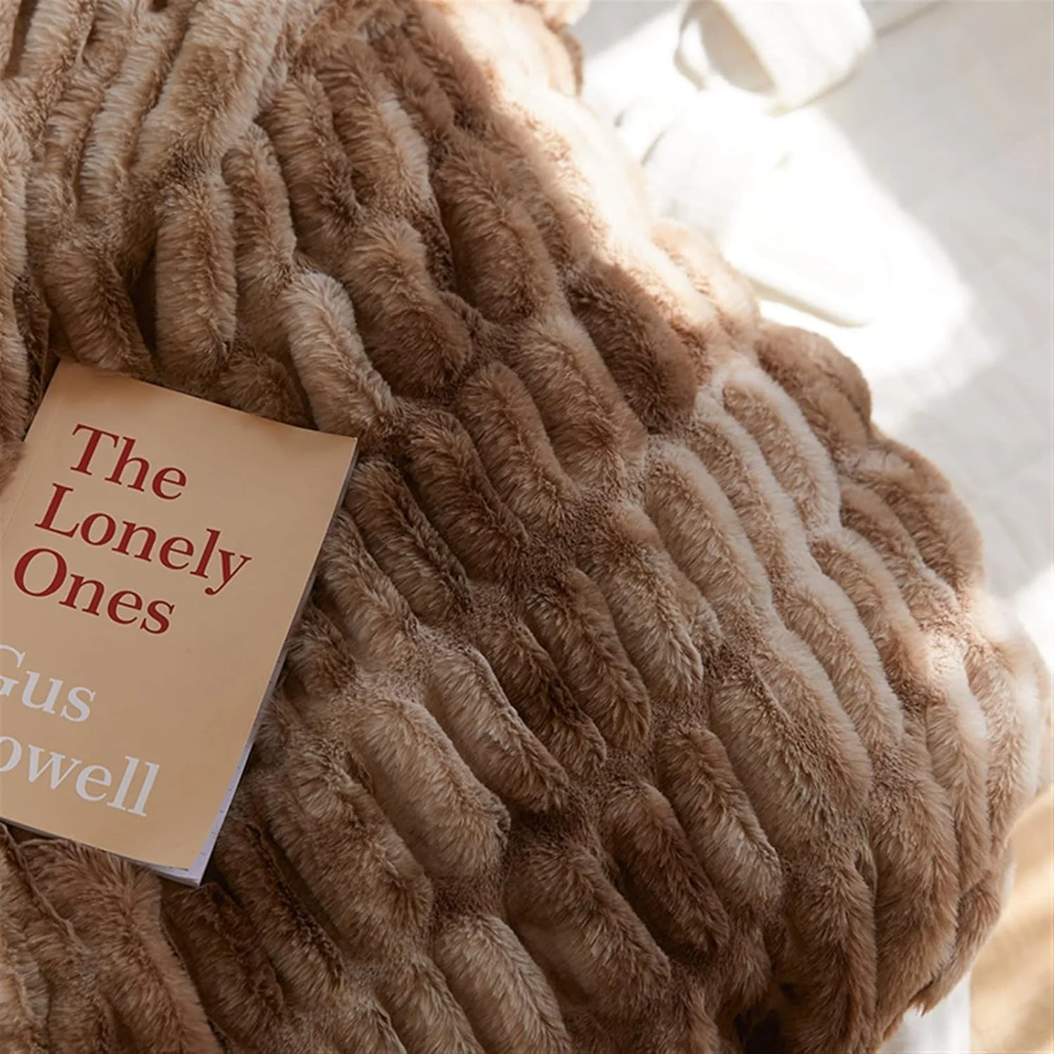 پتو KRSIAXG نرم و لطیف، گرم، موی مصنوعی ضخیم مناسب هدیه دخترانه، روکش مبل و تخت برای زمستان