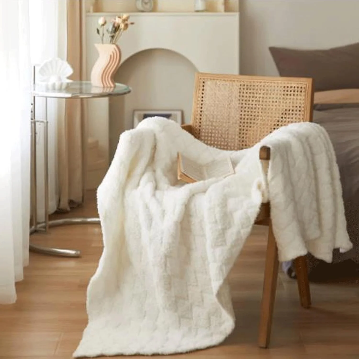 پتو بافتنی طرح چهارخانه KRSIAXG، پتوی گرم و نرم زمستانی، میکروفایبر لطیف، مناسب مبل، تخت، پتوی مسافرتی و استفاده روزمره در فضای باز