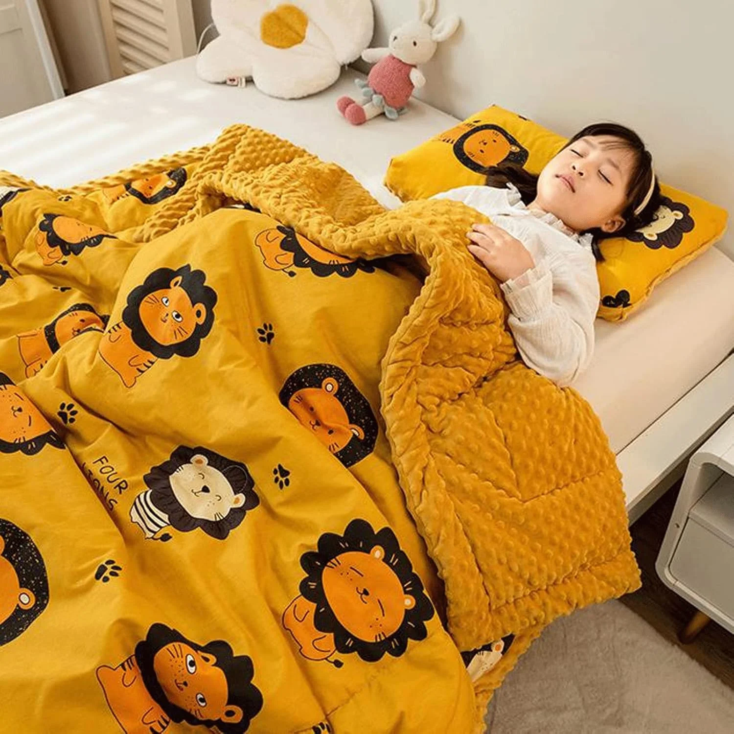 پتو KRSIAXG طرح خال خالی، فوق العاده نرم، مناسب تخت، لحاف، هسته بالش، طرح کارتونی چاپی، دو طرفه، پتوی گرم (150x200cm) پتو KRSIAXG طرح خال خالی، فوق العاده نرم، مناسب تخت، لحاف، هسته بالش، طرح کارتونی چاپی، دو طرفه، پتوی گرم (150x200cm)