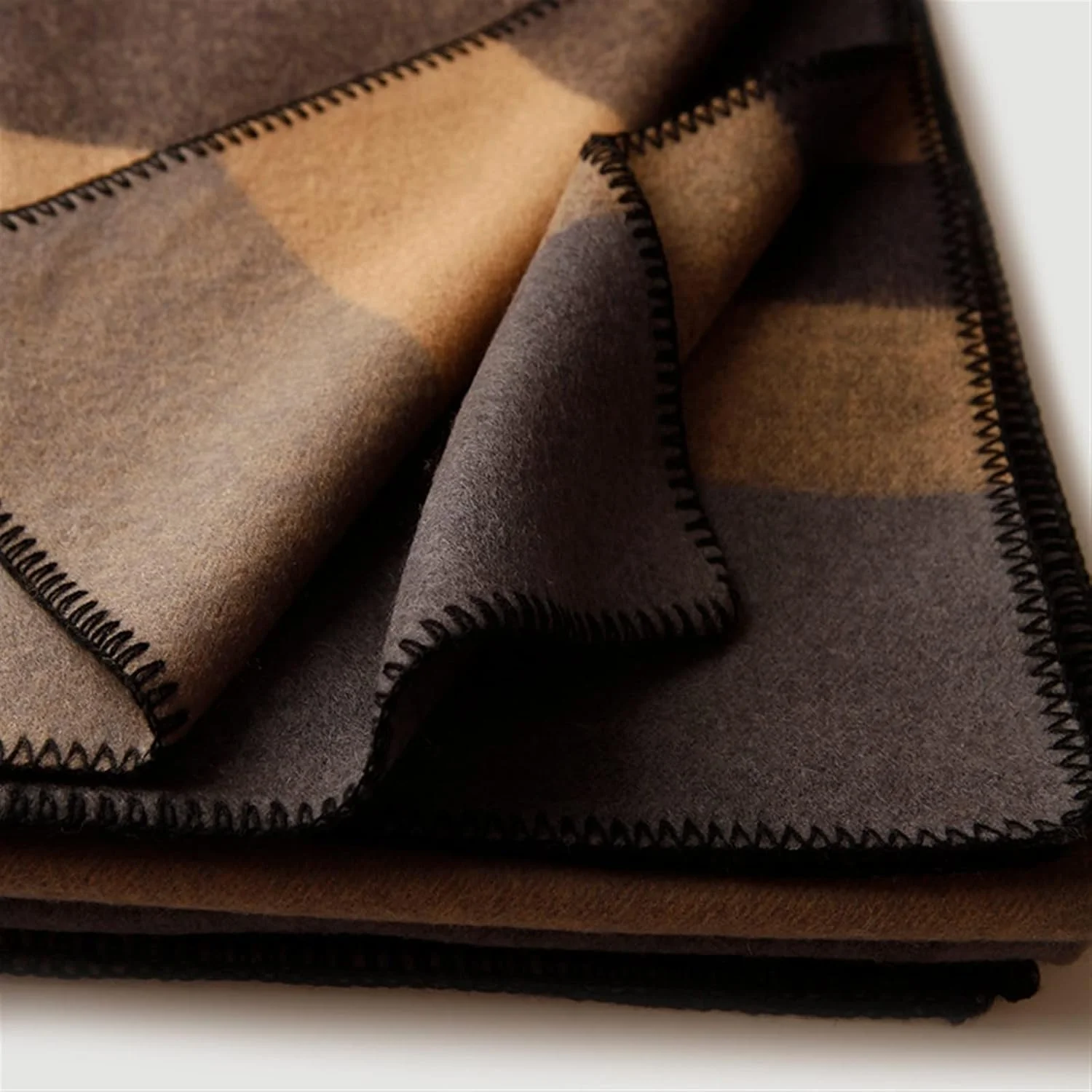 پتوهای KRSIAXG پتو پشمی سبک شال گردن نرم شال مبل قابل حمل پشم گوسفند وجانوران دیگر پرتاب بافتنی شنل پتو ژاکارد راه راه