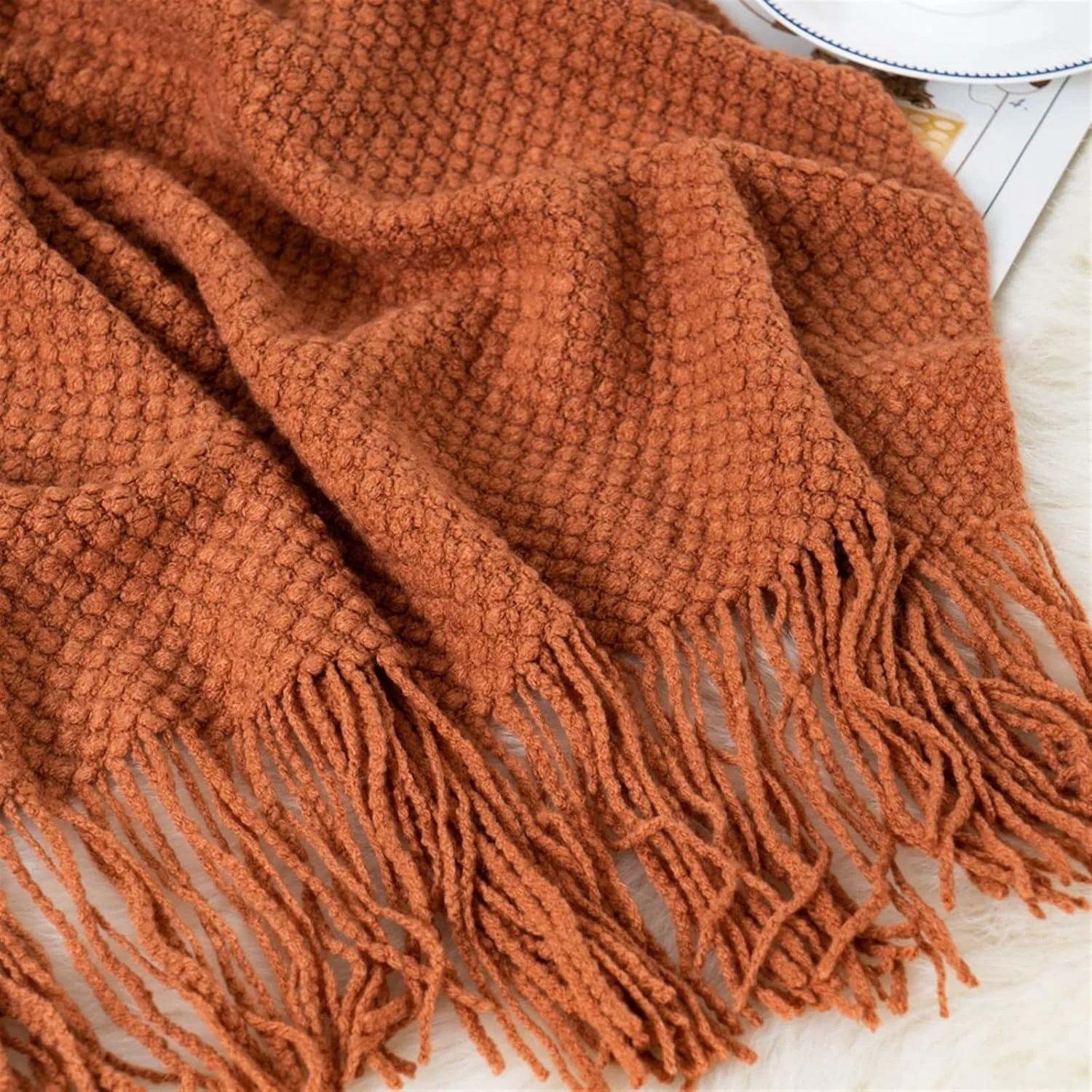 پتو مبل و تخت KRSIAXG طرح چهارخانه، بافتنی ضخیم و یکدست، مناسب برای رو تختی و دکوراسیون بافت دار منزل پتو مبل و تخت KRSIAXG طرح چهارخانه، بافتنی ضخیم و یکدست، مناسب برای رو تختی و دکوراسیون بافت دار منزل