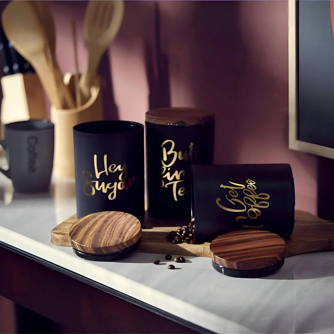 ست 3 تایی ظروف چای، قهوه و شکر - ظروف نگهداری مشکی با درب بامبو - سازمان دهنده تزئینی آشپزخانه برای دانه های قهوه، چای، شکر و ادویه جات - ظروف نگهداری مواد غذایی درب دار