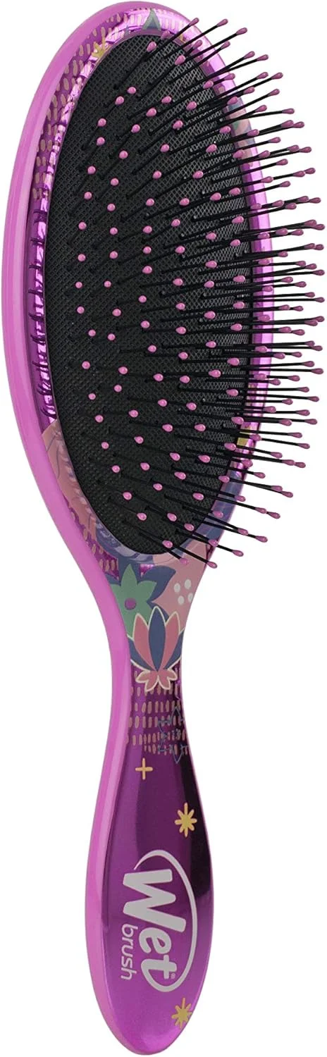 برس مو خیس دیزنی اورجینال مدل باز کننده گره مو پرنسس با تمام وجود - یاس، بنفش تیره - مناسب انواع مو - موهای نرم و منعطف IntelliFlex به راحتی از بین گره ها عبور می کنند برس مو خیس دیزنی اورجینال مدل باز کننده گره مو پرنسس با تمام وجود - یاس، بنفش تیره - مناسب انواع مو - موهای نرم و منعطف IntelliFlex به راحتی از بین گره ها عبور می کنند