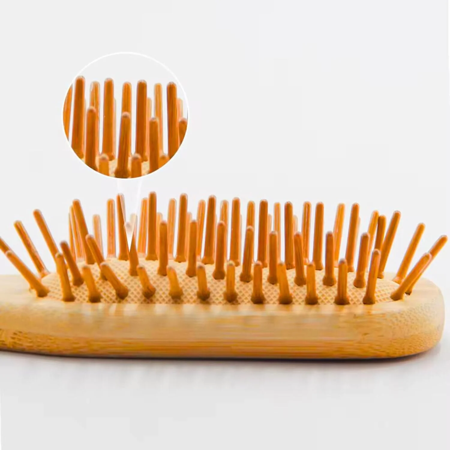 برس مو بامبو مینی Cera Touch - برس موی بامبو قابل حمل برای باز کردن گره و ماساژ پوست سر، برس موی چوبی برای موهای صاف و بدون وز - برس موی چوبی ایده آل برای زنان، مردان و کودکان. برس مو بامبو مینی Cera Touch - برس موی بامبو قابل حمل برای باز کردن گره و ماساژ پوست سر، برس موی چوبی برای موهای صاف و بدون وز - برس موی چوبی ایده آل برای زنان، مردان و کودکان.