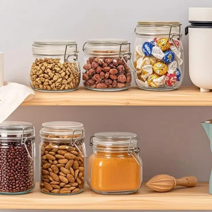 ست 6 عددی شیشه های درب دار Premify، 500 میلی لیتر - ظروف شیشه ای با بست فلزی محکم برای کنسرو، نگهداری مواد غذایی در آشپزخانه، اوت میل شبانه، ترشی، ادویه جات و نظم دهی کابینت ست 6 عددی شیشه های درب دار Premify، 500 میلی لیتر - ظروف شیشه ای با بست فلزی محکم برای کنسرو، نگهداری مواد غذایی در آشپزخانه، اوت میل شبانه، ترشی، ادویه جات و نظم دهی کابینت