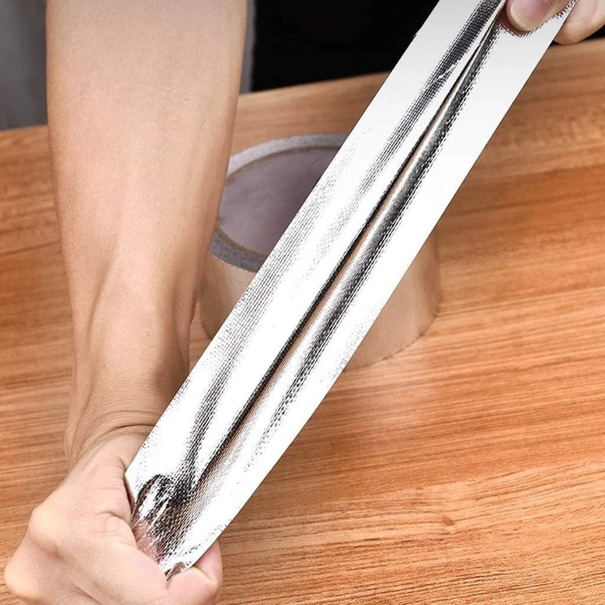 نوار فویل آلومینیومی پارچه الیاف شیشه HAOT، نوار خود چسب ضد آتش، مقاوم در برابر حرارت بالا، ضد نشت، کاغذ فویل قلع، نوار چسب کانال، عایق لوله، مقاوم در برابر پارگی، تعمیر فلز، رول 2 اینچ × 82 فوت - نقره ای نوار فویل آلومینیومی پارچه الیاف شیشه HAOT، نوار خود چسب ضد آتش، مقاوم در برابر حرارت بالا، ضد نشت، کاغذ فویل قلع، نوار چسب کانال، عایق لوله، مقاوم در برابر پارگی، تعمیر فلز، رول 2 اینچ × 82 فوت - نقره ای