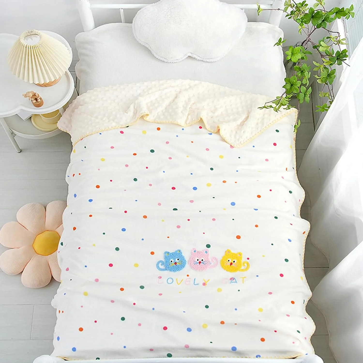 پتو پلار شیری نرم با طرح حیوانات دوست داشتنی و طراحی نقطه ای برای تخت خواب و کالسکه کودکان پتو پلار شیری نرم با طرح حیوانات دوست داشتنی و طراحی نقطه ای برای تخت خواب و کالسکه کودکان