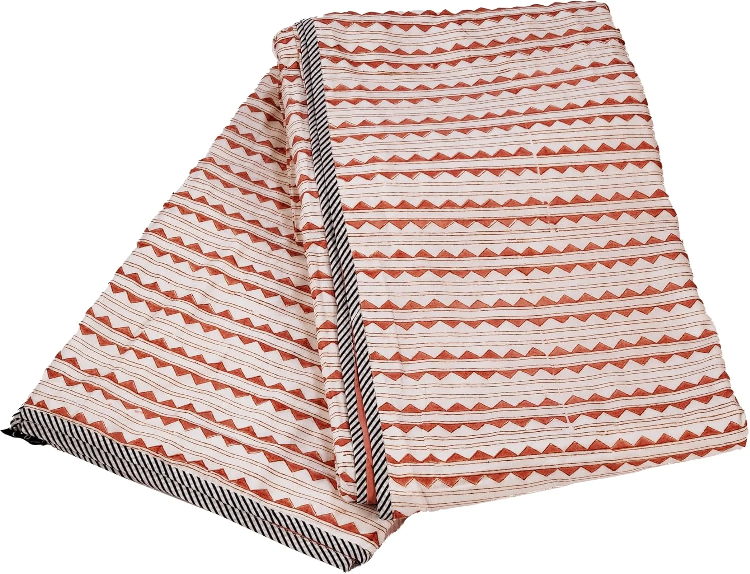 دوهر چاپی مولمول – 3 لایه با آستر فلانل، عاجی با چاپ بلوک سفالی و قرمز مات، حاشیه سیاه و سفید، پتوی سبک وزن دو طرفه، 90”x108” دوهر چاپی مولمول – 3 لایه با آستر فلانل، عاجی با چاپ بلوک سفالی و قرمز مات، حاشیه سیاه و سفید، پتوی سبک وزن دو طرفه، 90”x108”