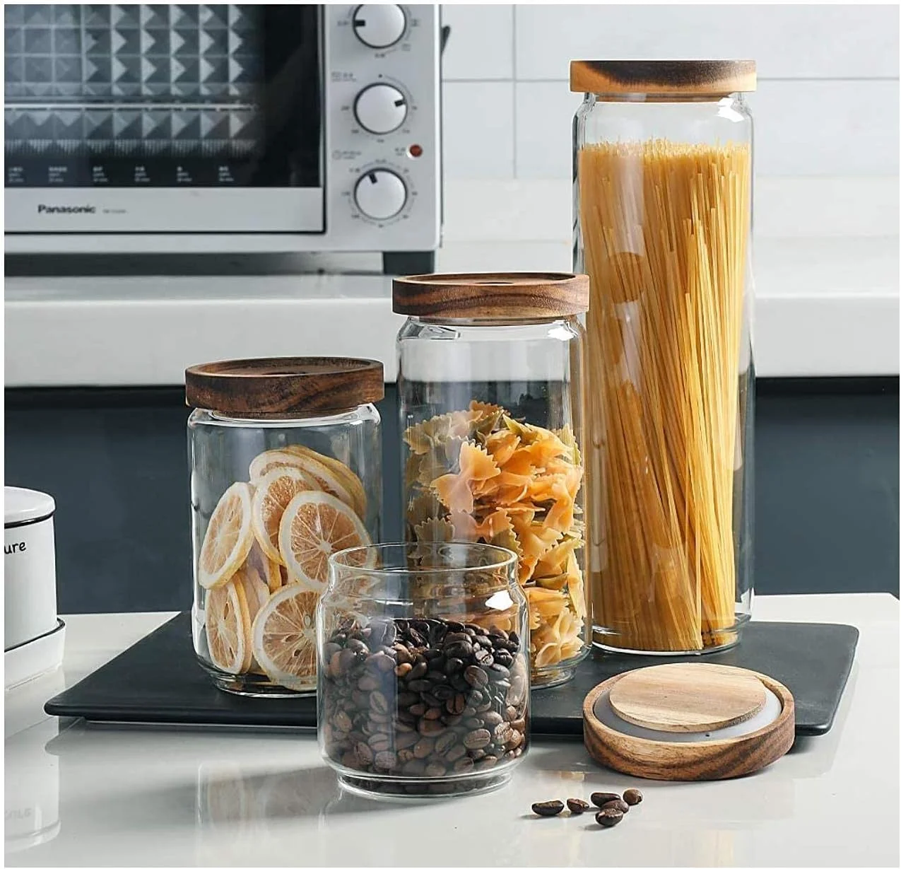 ست 3 عددی ظروف شیشه ای نگهداری مواد غذایی FUFU با درب چوبی، ظروف شیشه ای با مهر و موم مناسب، ظروف قهوه در اندازه های مختلف برای پیشخوان آشپزخانه، انبار، چای، شکر، آرد (450 میلی لیتر) ست 3 عددی ظروف شیشه ای نگهداری مواد غذایی FUFU با درب چوبی، ظروف شیشه ای با مهر و موم مناسب، ظروف قهوه در اندازه های مختلف برای پیشخوان آشپزخانه، انبار، چای، شکر، آرد (450 میلی لیتر)