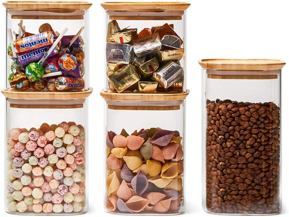 ست 5 تکه شیشه ای شفاف EZOWare، ظروف مربعی درب دار برای نگهداری مواد غذایی مانند آبنبات، کلوچه، برنج، شکر، آرد، پاستا و آجیل - 710ml / 1005ml / 1300ml ست 5 تکه شیشه ای شفاف EZOWare، ظروف مربعی درب دار برای نگهداری مواد غذایی مانند آبنبات، کلوچه، برنج، شکر، آرد، پاستا و آجیل - 710ml / 1005ml / 1300ml