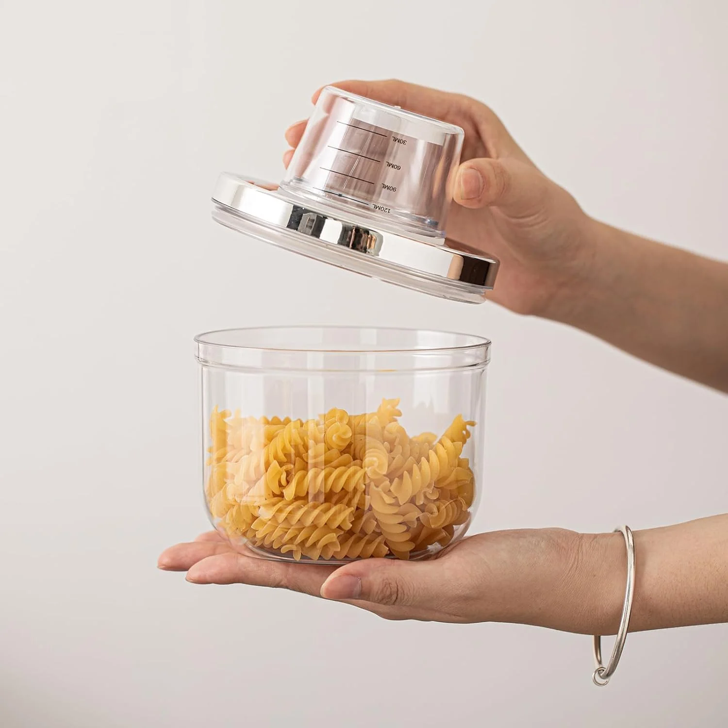 ظرف نگهداری مواد غذایی پلاستیکی اکسفور مدل 30oz بدون BPA، با درب سیلیکونی هواگیر - ظرف بادوام و شفاف برای کوکی ها، آبنبات، پاستا، مواد خشک، سازماندهی انبار و پیشخوان آشپزخانه ظرف نگهداری مواد غذایی پلاستیکی اکسفور مدل 30oz بدون BPA، با درب سیلیکونی هواگیر - ظرف بادوام و شفاف برای کوکی ها، آبنبات، پاستا، مواد خشک، سازماندهی انبار و پیشخوان آشپزخانه