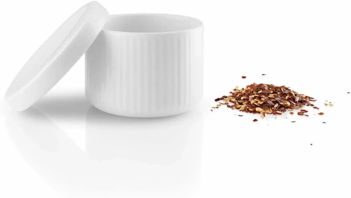 ظرف درب دار اوا سولو نوا - ظرف نگهداری چینی سفید، طراحی اسکاندیناویایی شیک، ظرف آشپزخانه بادوام و زیبا برای شکر، ادویه جات و چاشنی ها، قابل شستشو در ماشین ظرفشویی (کاسه با درب)