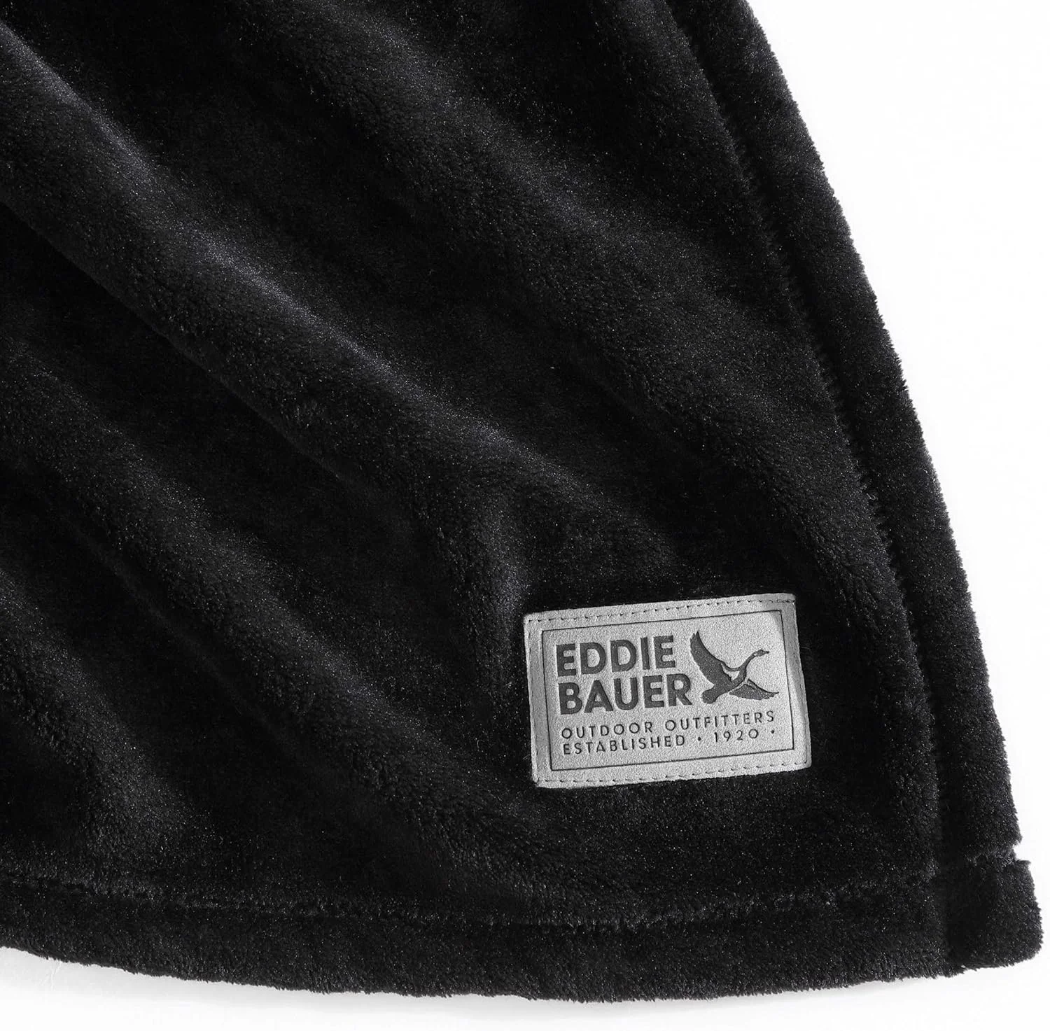 پتوی کامل/ملکه Eddie Bauer، ملحفه مخملی فوق العاده نرم و گرم، دکوراسیون منزل دنج برای فصل های سردتر (مشکی، کامل/ملکه) پتوی کامل/ملکه Eddie Bauer، ملحفه مخملی فوق العاده نرم و گرم، دکوراسیون منزل دنج برای فصل های سردتر (مشکی، کامل/ملکه)