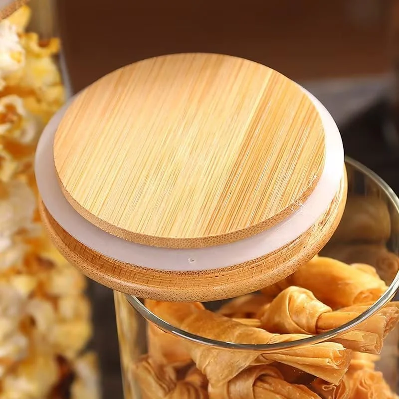 مجموعه 6 عددی شیشه های شیشه ای CZZGSM با درب بامبو و 132 برچسب از پیش چاپ شده برای آشپزخانه - ظروف شیشه ای گرد شفاف 28 اونسی برای نگهداری مواد غذایی مانند چای، قهوه و کلوچه