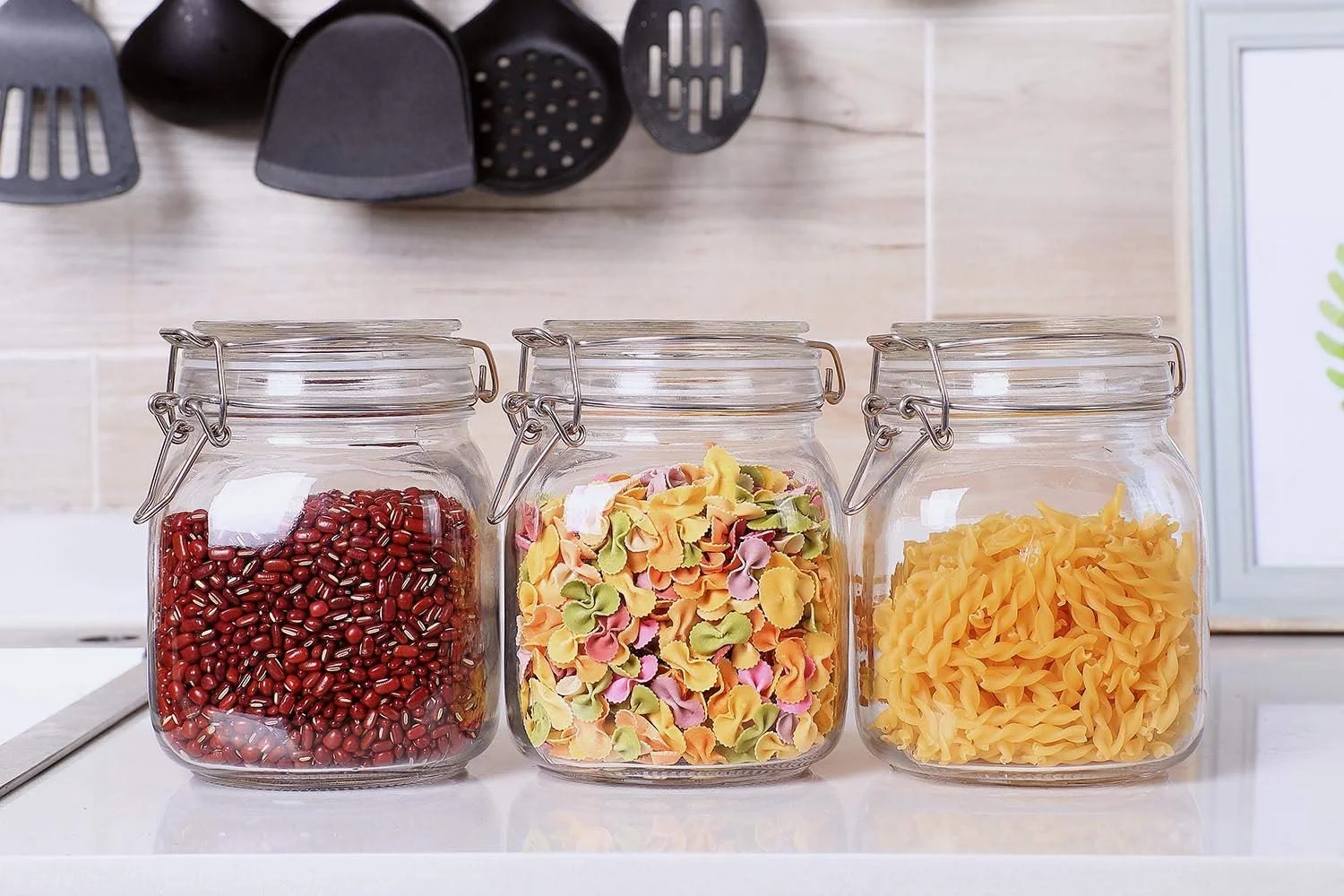 ست 3 عددی ظروف شیشه ای درب دار ComSaf، ظرف نگهداری مواد غذایی 1000 میلی لیتری مربعی - ظرف نگهداری با بست محکم گیره ای سیم دار برای کنسرو کردن در آشپزخانه، غلات، پاستا، شکر، لوبیا، ادویه